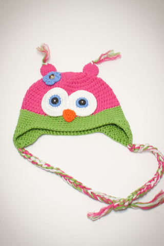 Owl hat, pink & green