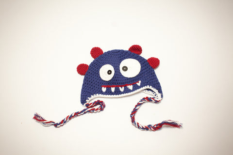 Monster hat, blue